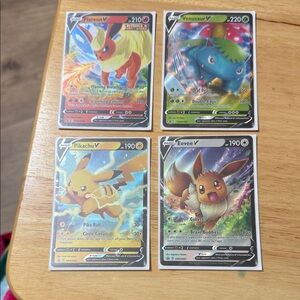 Pokemon V Card Collection - Flareon, Venusaur, Pikachu, Eevee